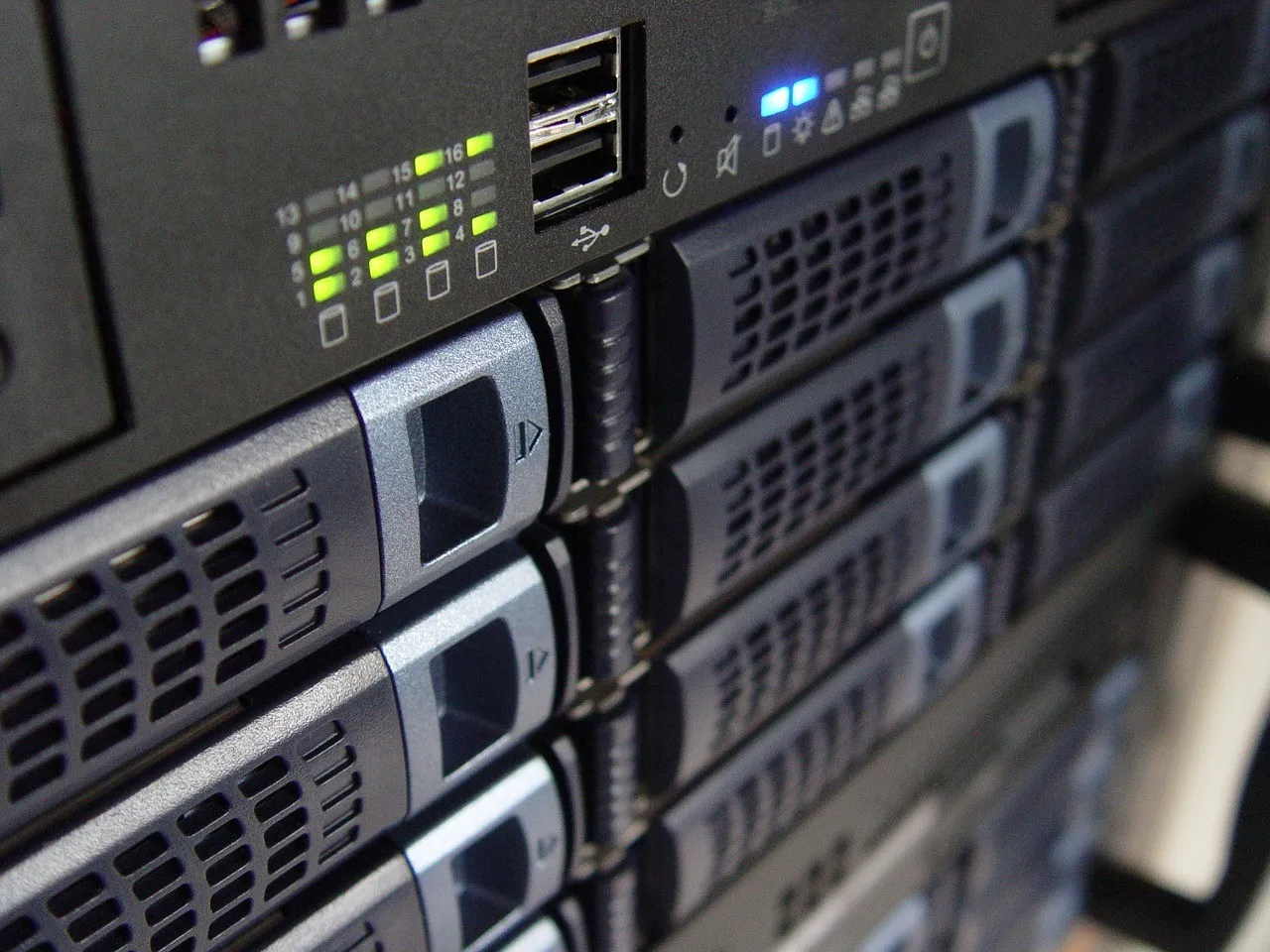 Web server for super fast hosting
