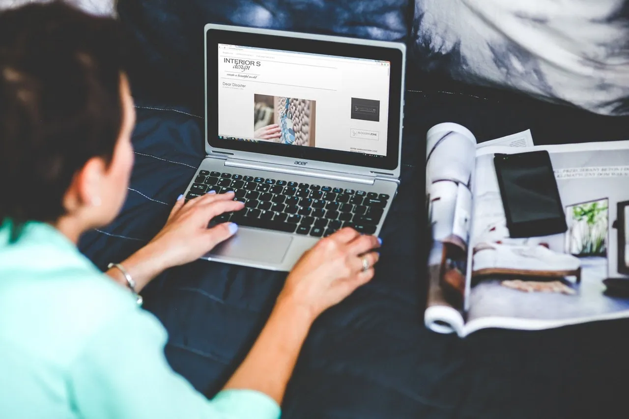 Building a website on a laptop